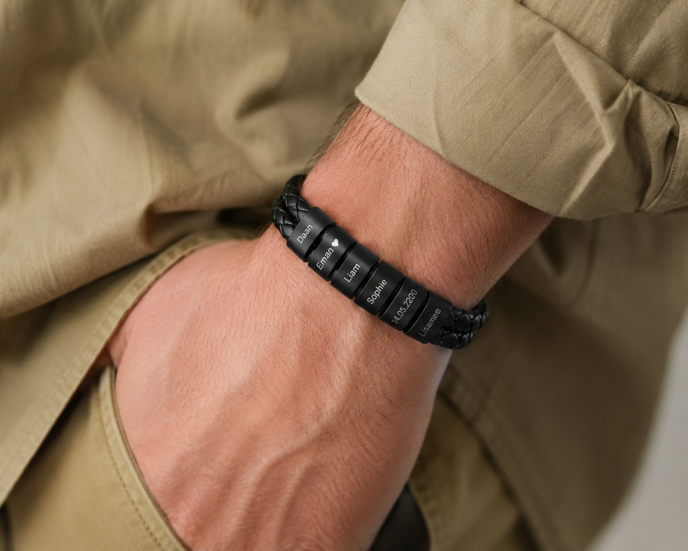 Leren Armband met Naamkralen – Persoonlijk Gegraveerd Cadeau